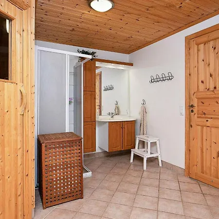 Modern Holiday In With Sauna 펜션 Hals